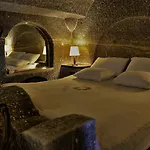 Hotel Grand Cave 3*
