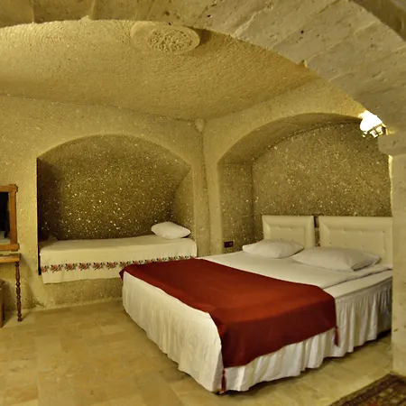 Grand Cave Szálloda