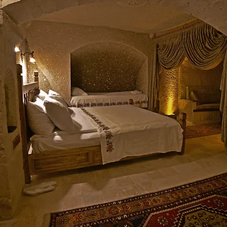 Hotel Grand Cave