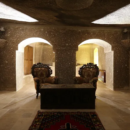 Grand Cave Szálloda