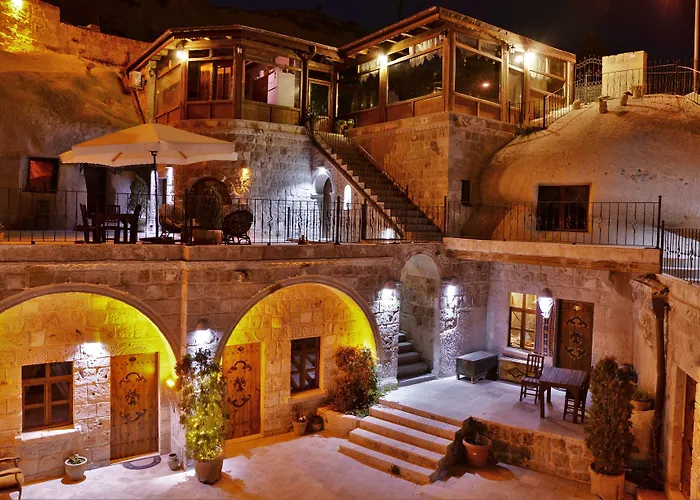 Hotell Grand Cave 3*